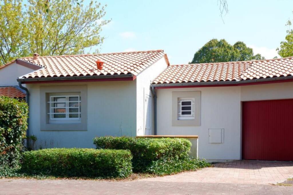 Le Carrelet De L'Estuaire , Jolie Maison Entiere A 9 Min De La Citadelle Saint-Seurin-de-Cursac Exterior foto